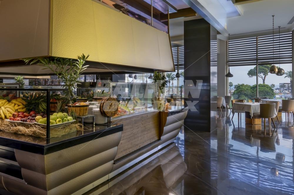 почивка в Rixos Premium