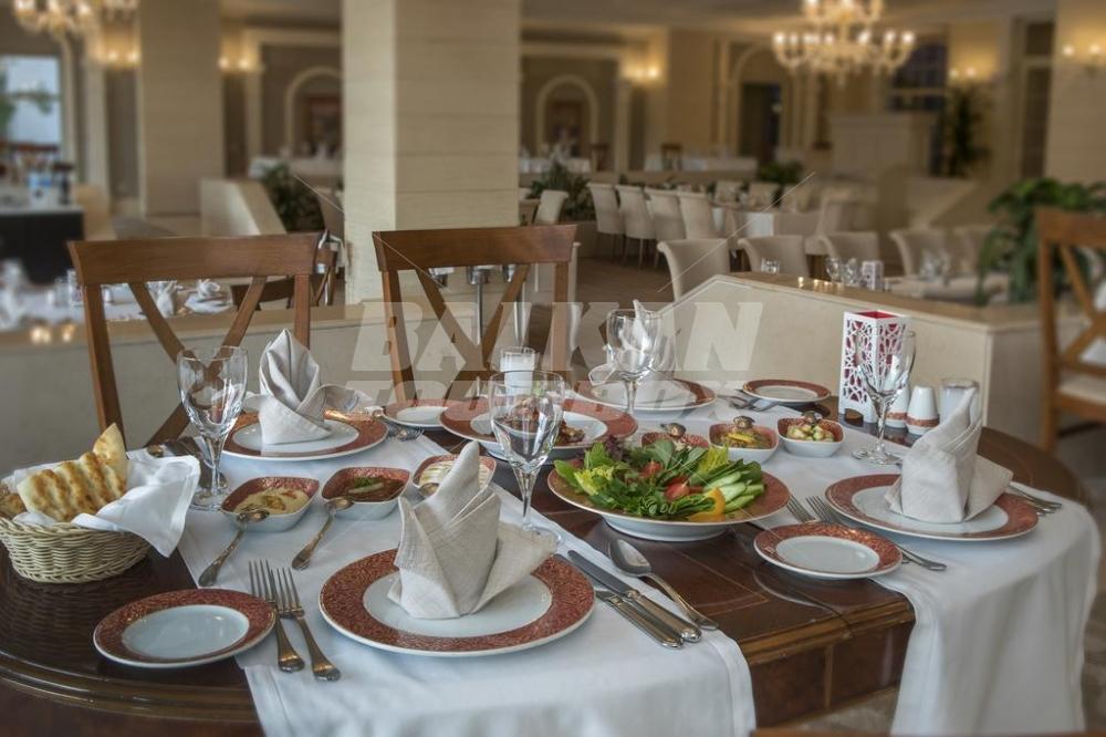 почивка в Rixos Premium
