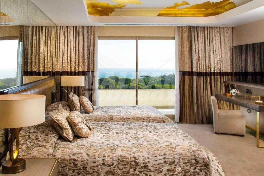 почивка в Rixos Premium