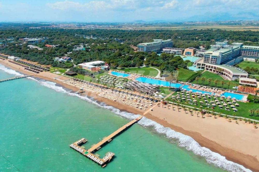 почивка в Rixos Premium