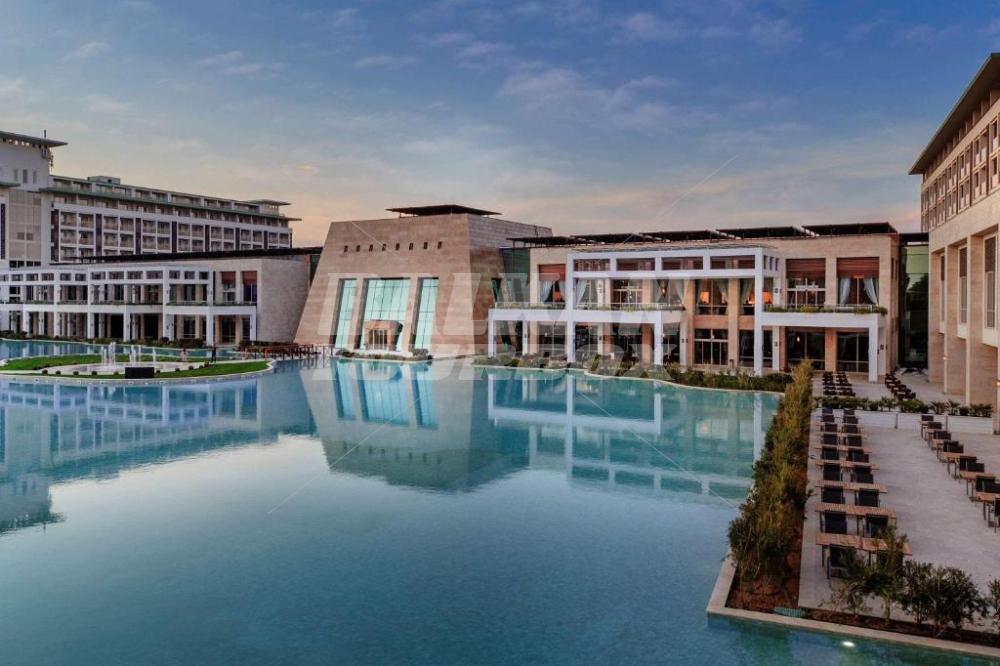 почивка в Rixos Premium