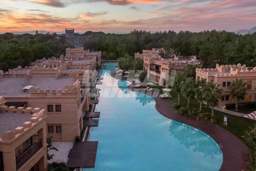 почивка в Rixos Premium