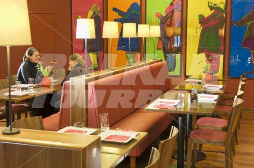 почивка в Ibis Ghent Centrum Opera