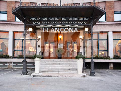 почивка в NH Ancona