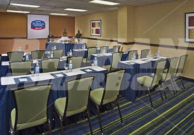 почивка в Fairfield Inn by Marriott Syosset Long Island