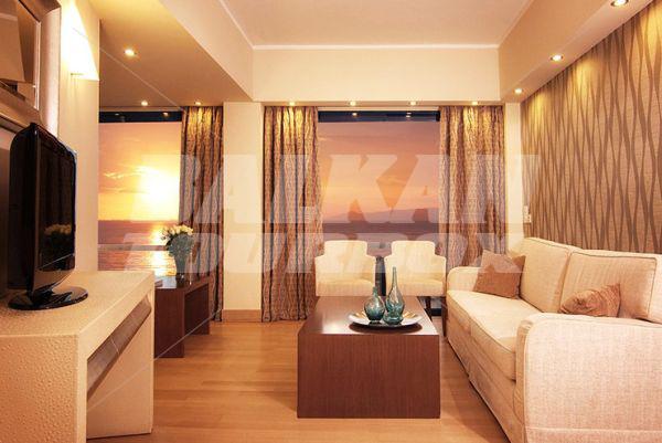 holiday in Poseidon
