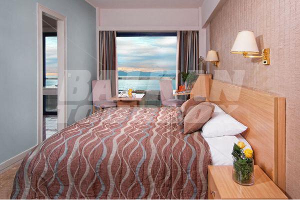 holiday in Poseidon