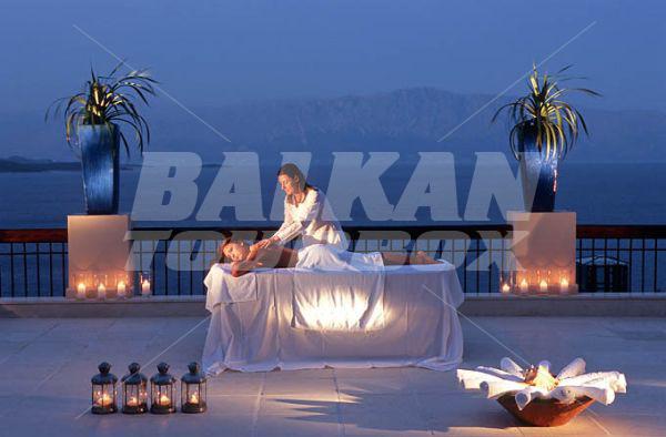 почивка в Ionian Blue Hotel