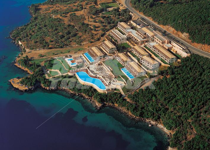 почивка в  Ionian Blue Hotel