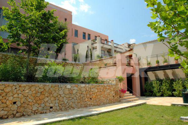 почивка в Ionian Blue Hotel