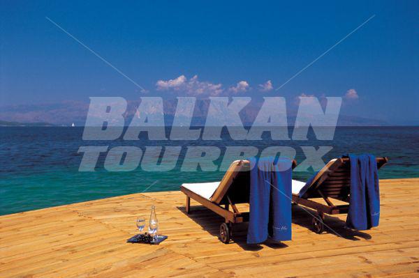 почивка в Ionian Blue Hotel