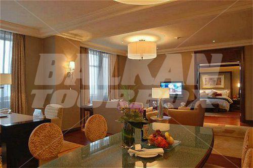 holiday in Crowne Plaza Fudan