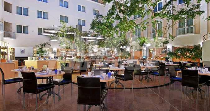 почивка в Hilton Bremen