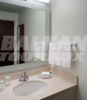 почивка в SpringHill Suites by Marriott Dallas Addison/Quorum Drive