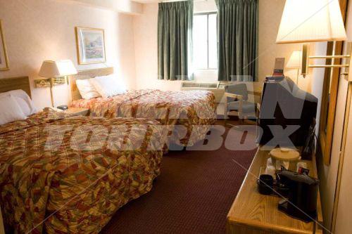 почивка в Super 8 Niagara Falls/Buffalo Area