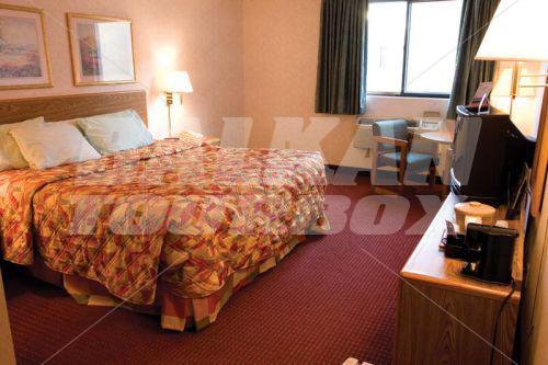 почивка в Super 8 Niagara Falls/Buffalo Area