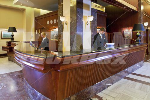 почивка в Crowne Plaza Prague
