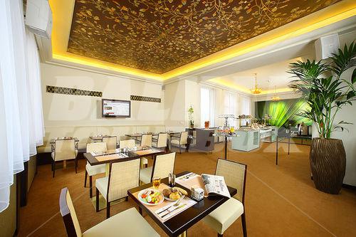 почивка в Crowne Plaza Prague