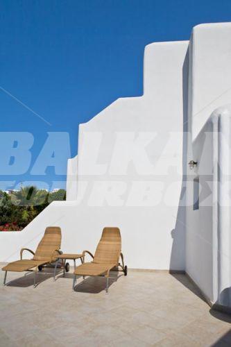 holiday in Yiannaki