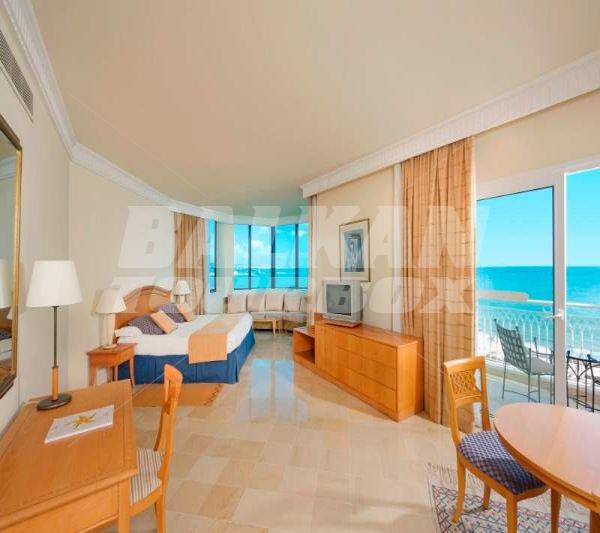 почивка в Iberostar Saphir Palace