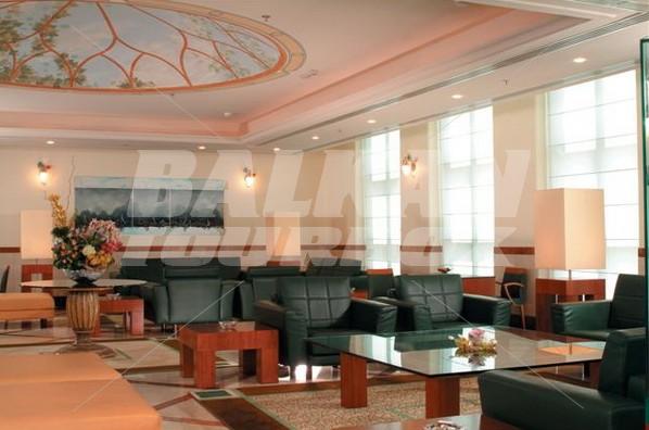 почивка в Coral Deira