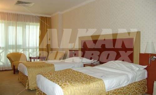 почивка в Coral Deira