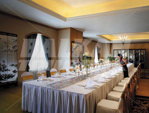 почивка в Shangri La Harbin