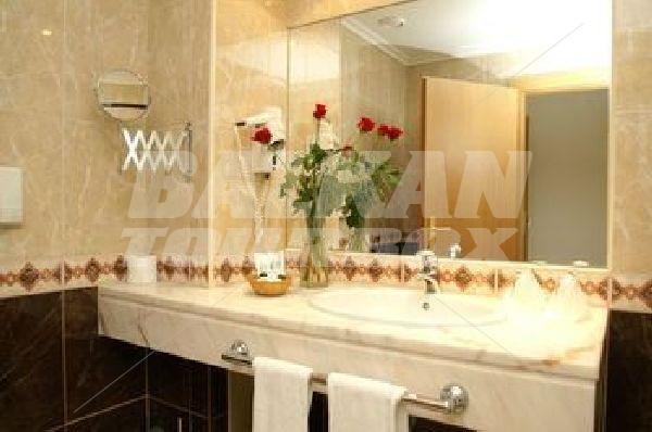 почивка в Resort Grande Baia