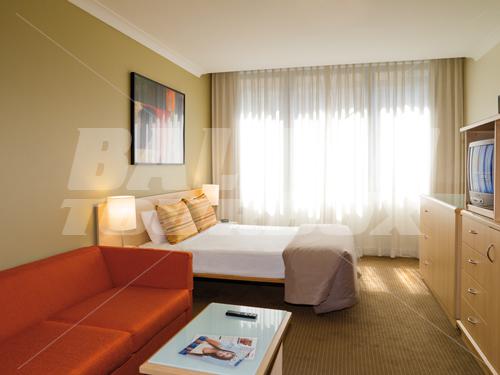 почивка в Travelodge Wynyard