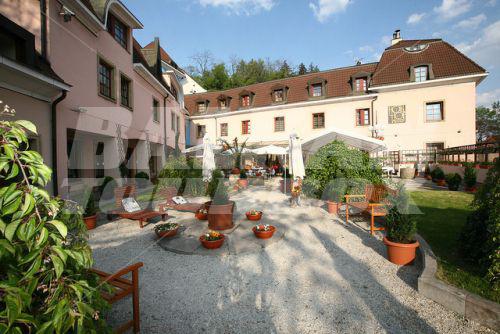 почивка в Hoffmeister Wellness and SPA