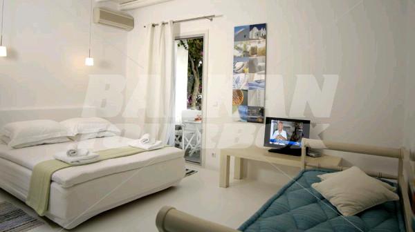 почивка в Kapetan Tasos Suites