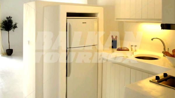 почивка в Kapetan Tasos Suites
