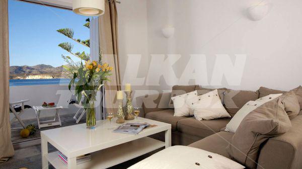 почивка в Kapetan Tasos Suites