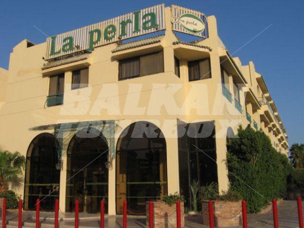 holiday in La Perla