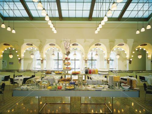 почивка в K&K Hotel Central