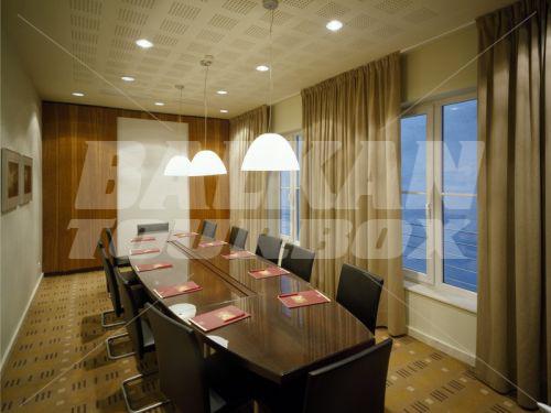 почивка в K&K Hotel Central