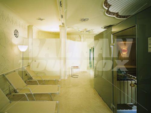 почивка в K&K Hotel Central