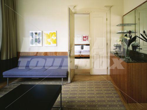 почивка в K&K Hotel Central