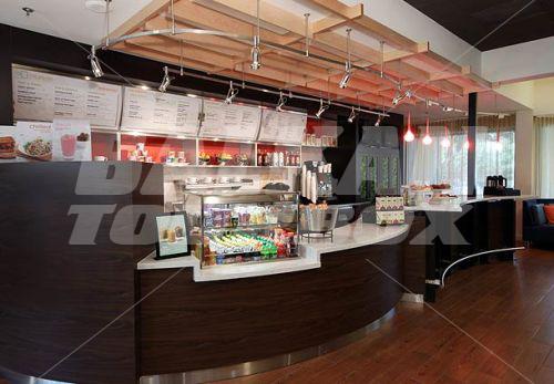 почивка в Courtyard by Marriott Dallas Market Center