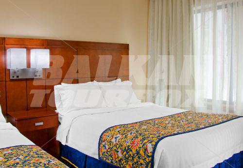 почивка в Courtyard by Marriott St. Louis Downtown