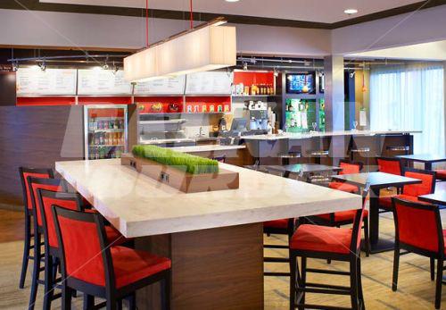 почивка в Courtyard by Marriott St. Louis Downtown