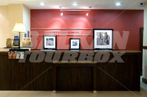 почивка в Hampton Inn and Suites Mexico City - Centro Historico