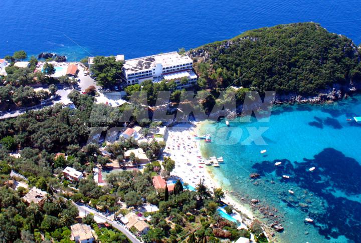 почивка в  Akrotiri Beach