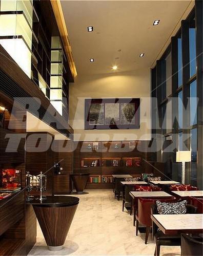 holiday in Holiday Inn Shainghai West