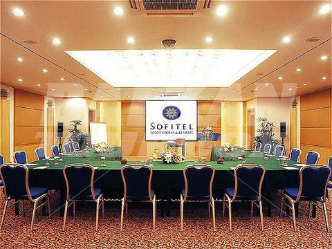 holiday in Sofitel Shanghai Hyland