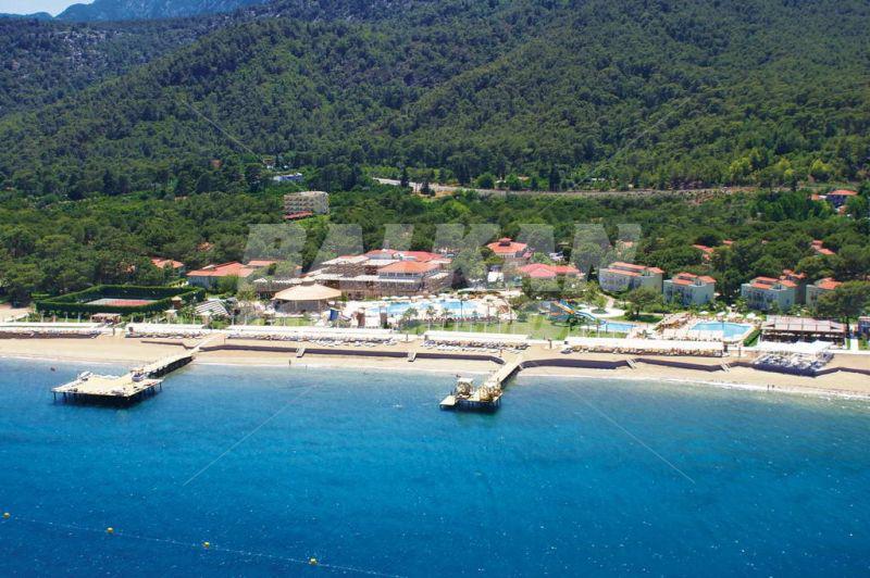 почивка в  Crystal Flora Beach