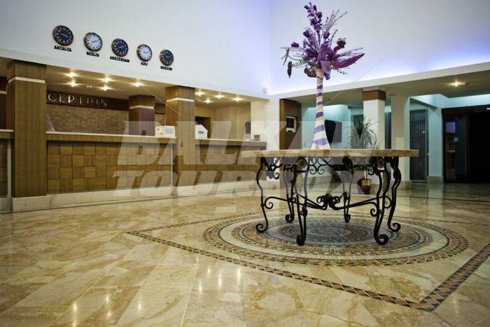почивка в Crystal Flora Beach