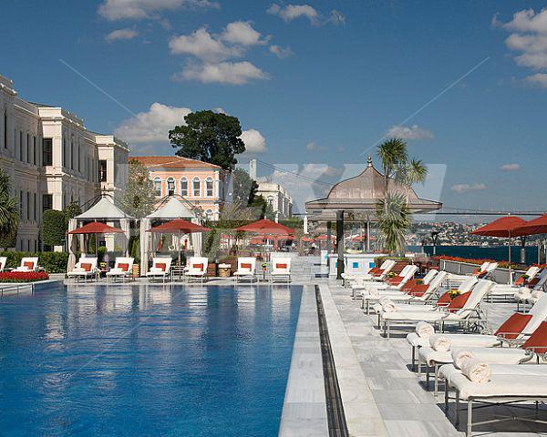 почивка в Four Seasons Istanbul at the Bosphorus