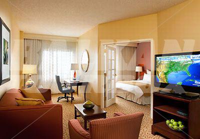 почивка в Dallas Marriott Suites Market Center