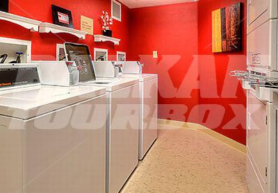 почивка в TownePlace Suites by Marriott Denver Downtown